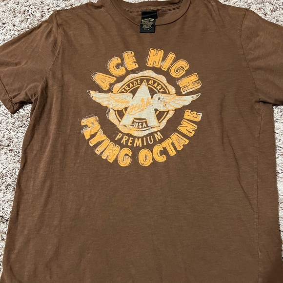 Lucky Brand Tee - Classic Fit Size Medium - Picture 2 of 3